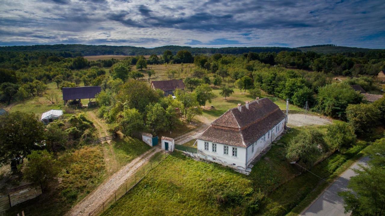 Kinderuni Bekokten Barcut Esterno foto